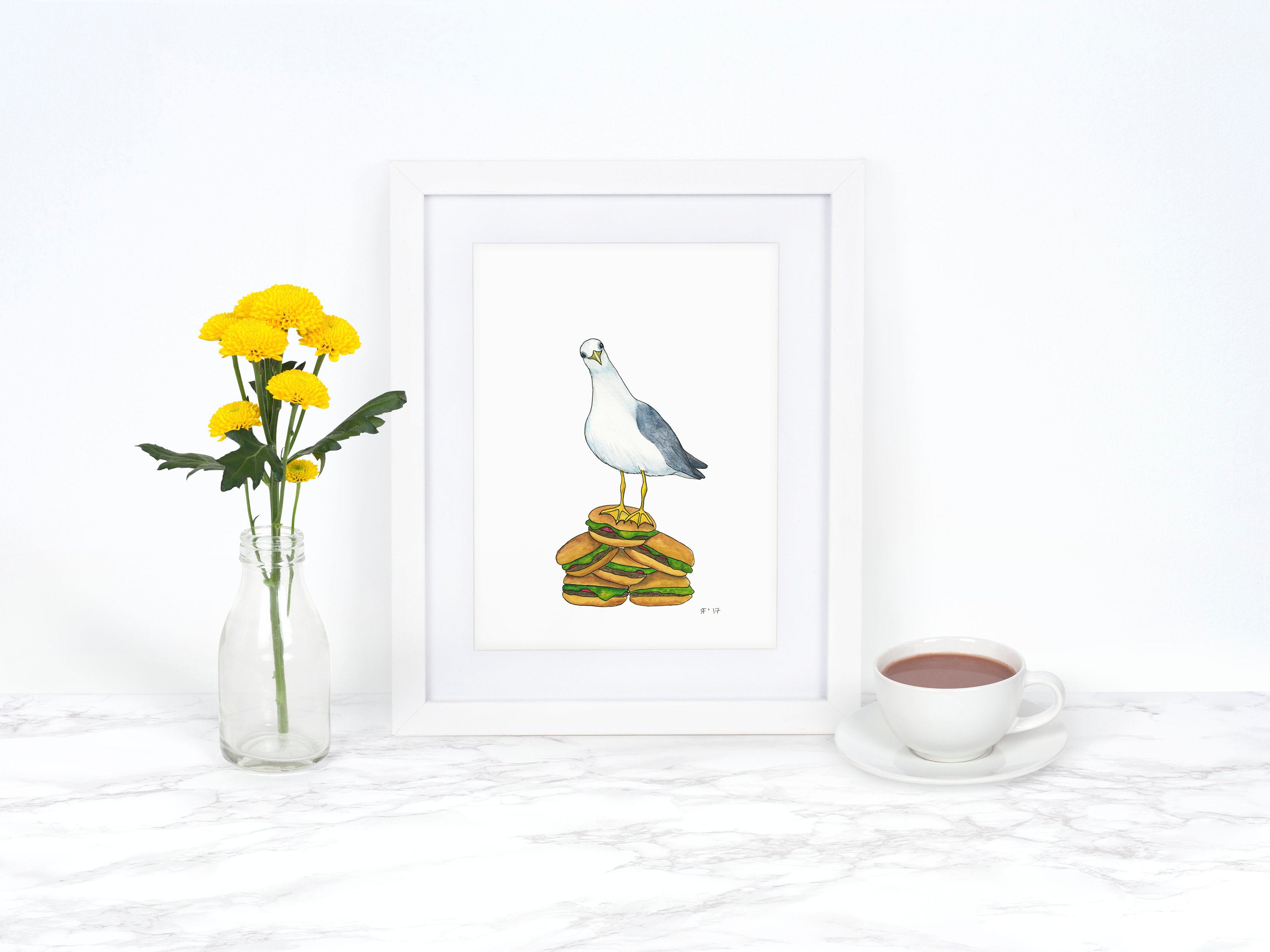 Hamburger Gull on it's Hill of Happiness